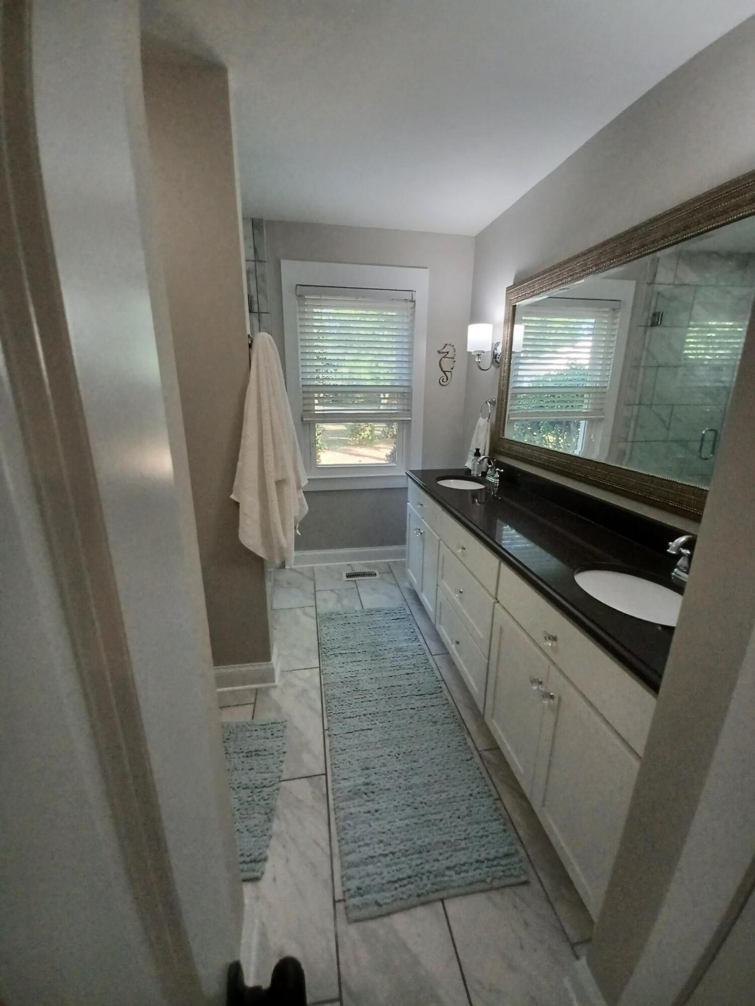 114 Reynolds Road Summerville, SC 29483 - Photo 23 of 31 114Reynolds.MasterBath1