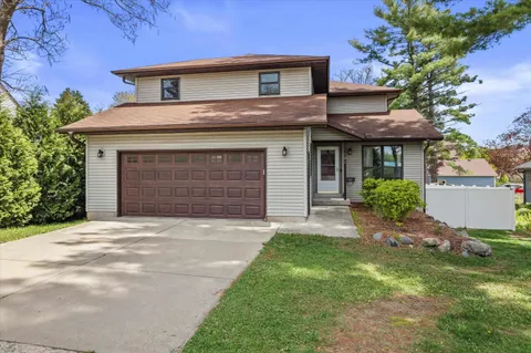 $445,000 | 121 Merton Avenue, Lodi, WI 53555