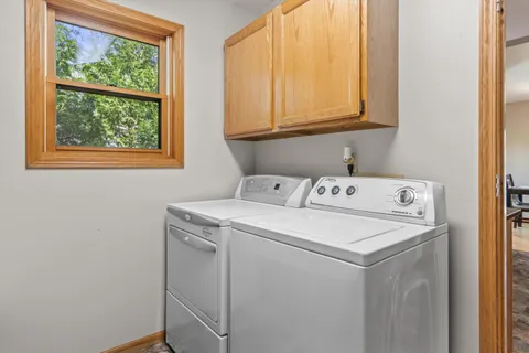 $445,000 | 121 Merton Avenue, Lodi, WI 53555