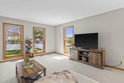 $445,000 | 121 Merton Avenue, Lodi, WI 53555