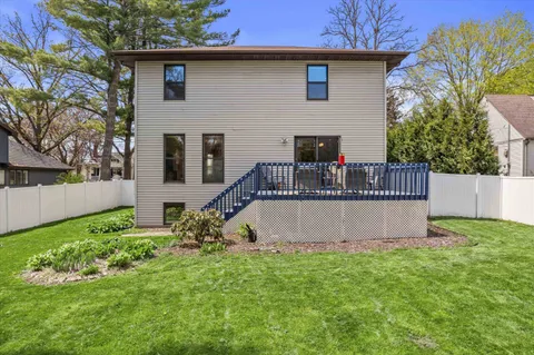 $445,000 | 121 Merton Avenue, Lodi, WI 53555