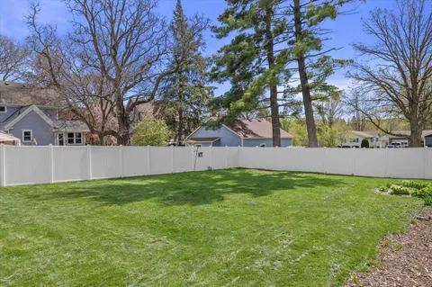 $445,000 | 121 Merton Avenue, Lodi, WI 53555
