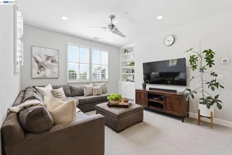 $1,078,000 | 198 Teasel Common, Livermore, CA 94551