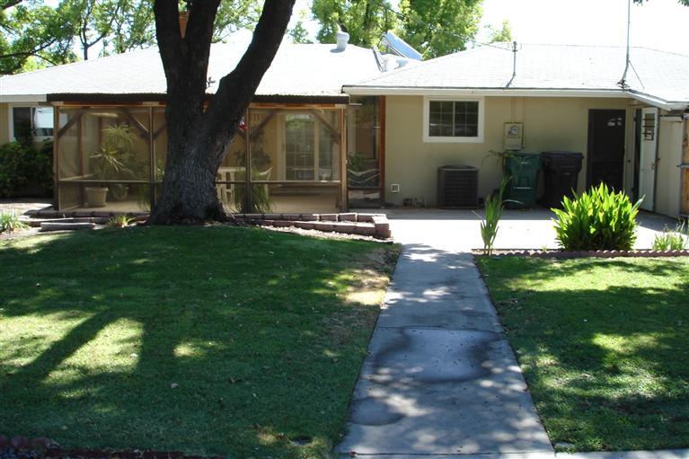1337 South Klein Avenue Reedley, CA 93654 - Photo 4 of 11 Rear yard and enclosed patio
