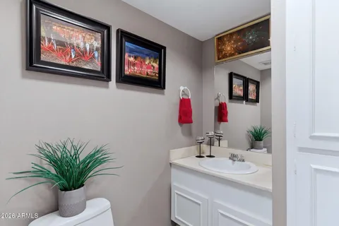 $525,000 | 4253 North Miller Road, Scottsdale, AZ 85251