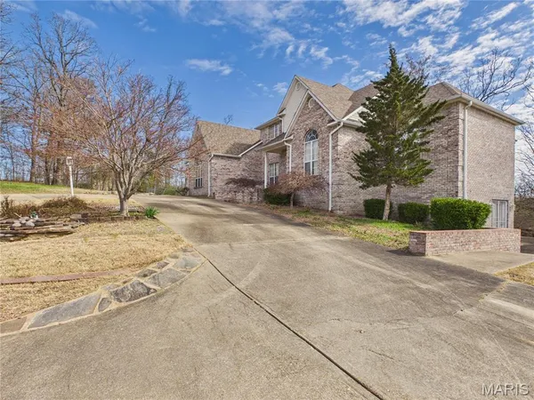 $475,000 | 2566 Stone Ridge Drive, Poplar Bluff, MO 63901