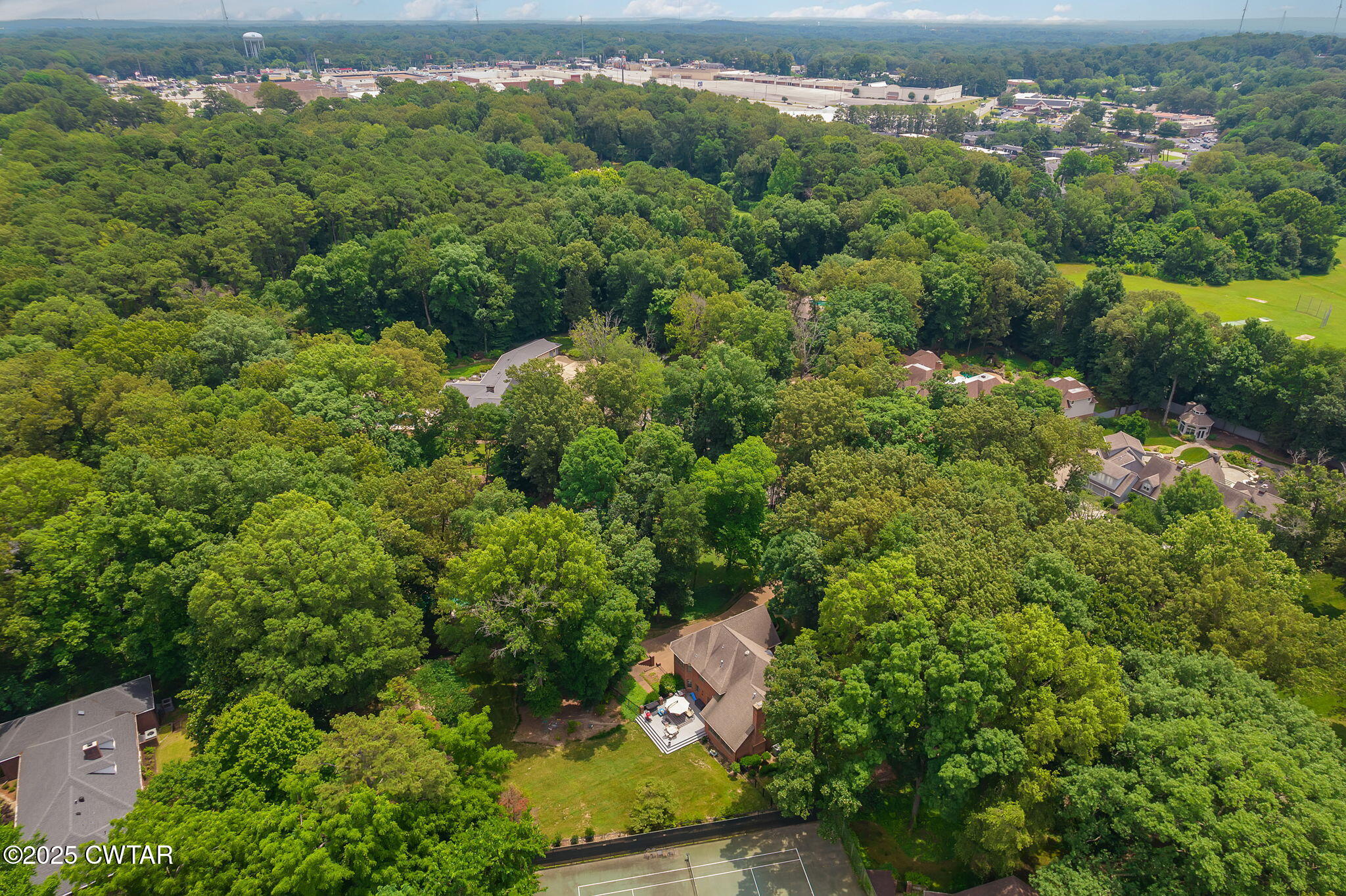 25 Whitfield Cove Jackson, TN 38305 - Photo 34 of 35 an aerial view of a house with a yard