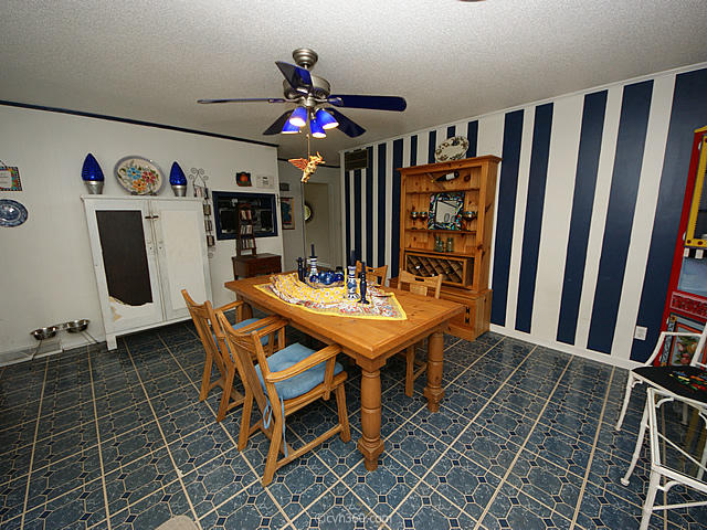 720 Shelley Road Charleston, SC 29407 - Photo 7 of 20 07