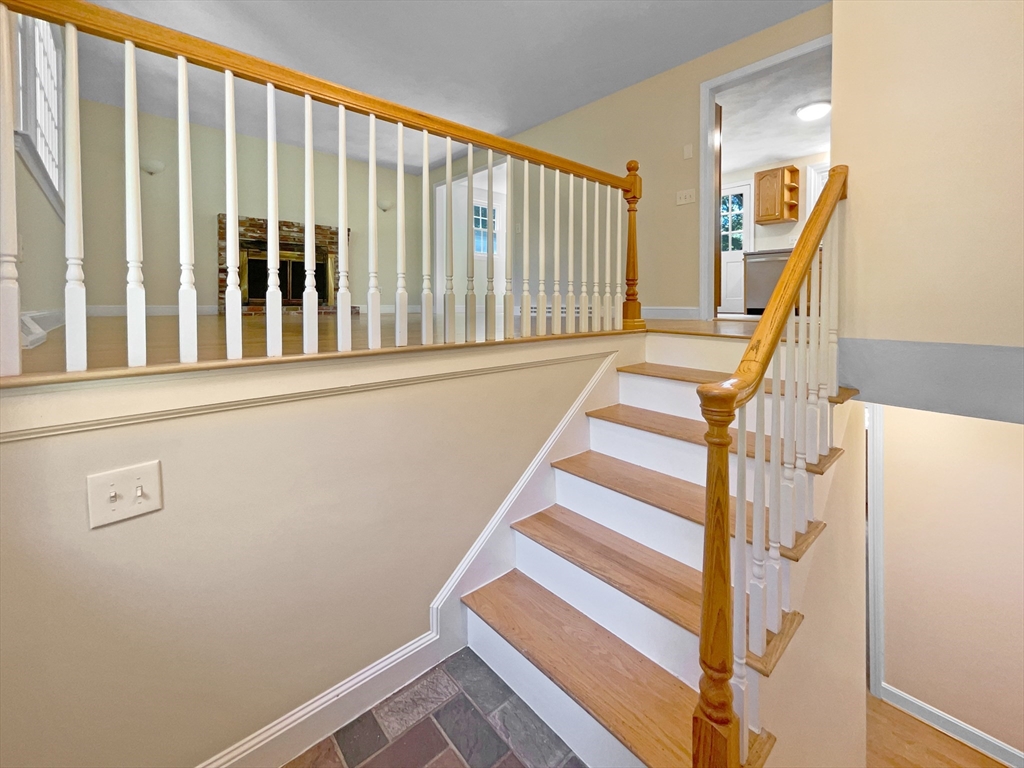 3 Old Homestead Road Westford, MA 01886 - Photo 3 of 24 Gallery Image 3