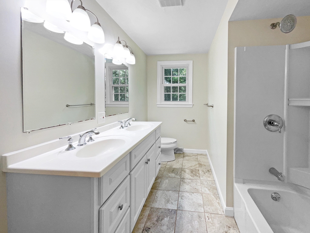 3 Old Homestead Road Westford, MA 01886 - Photo 10 of 24 Gallery Image 10