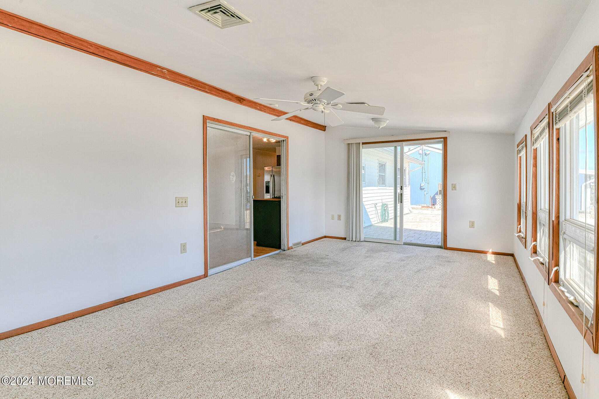 105 Newark Road Barnegat, NJ 08005 - Photo 17 of 29 105 Newark Rd Barnegat-print-011-012-DSC