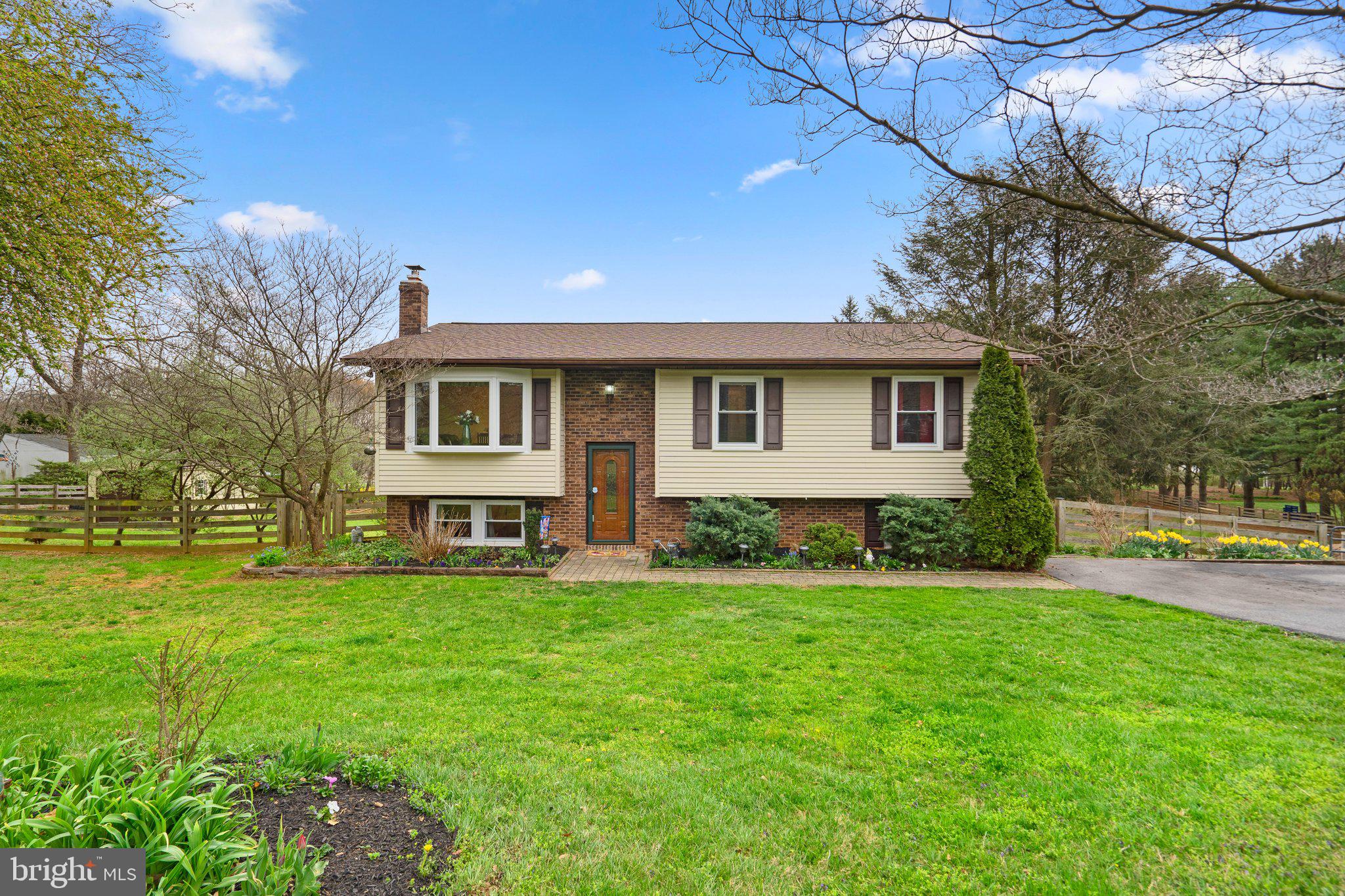 2654 Walston Road Mount Airy, MD 21771 - Photo 2 of 48