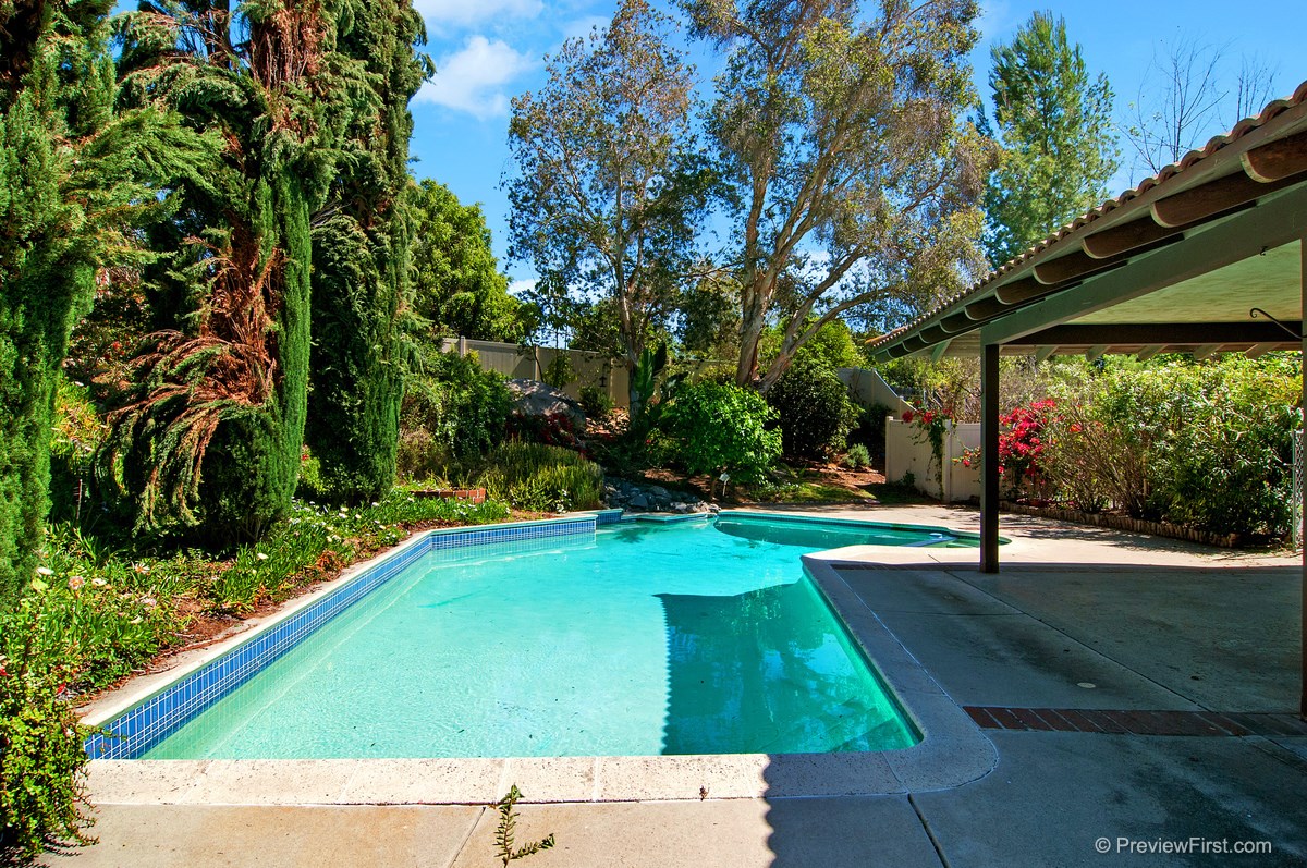 1544 Skyhawk Road Escondido, CA 92029 - Photo 20 of 21