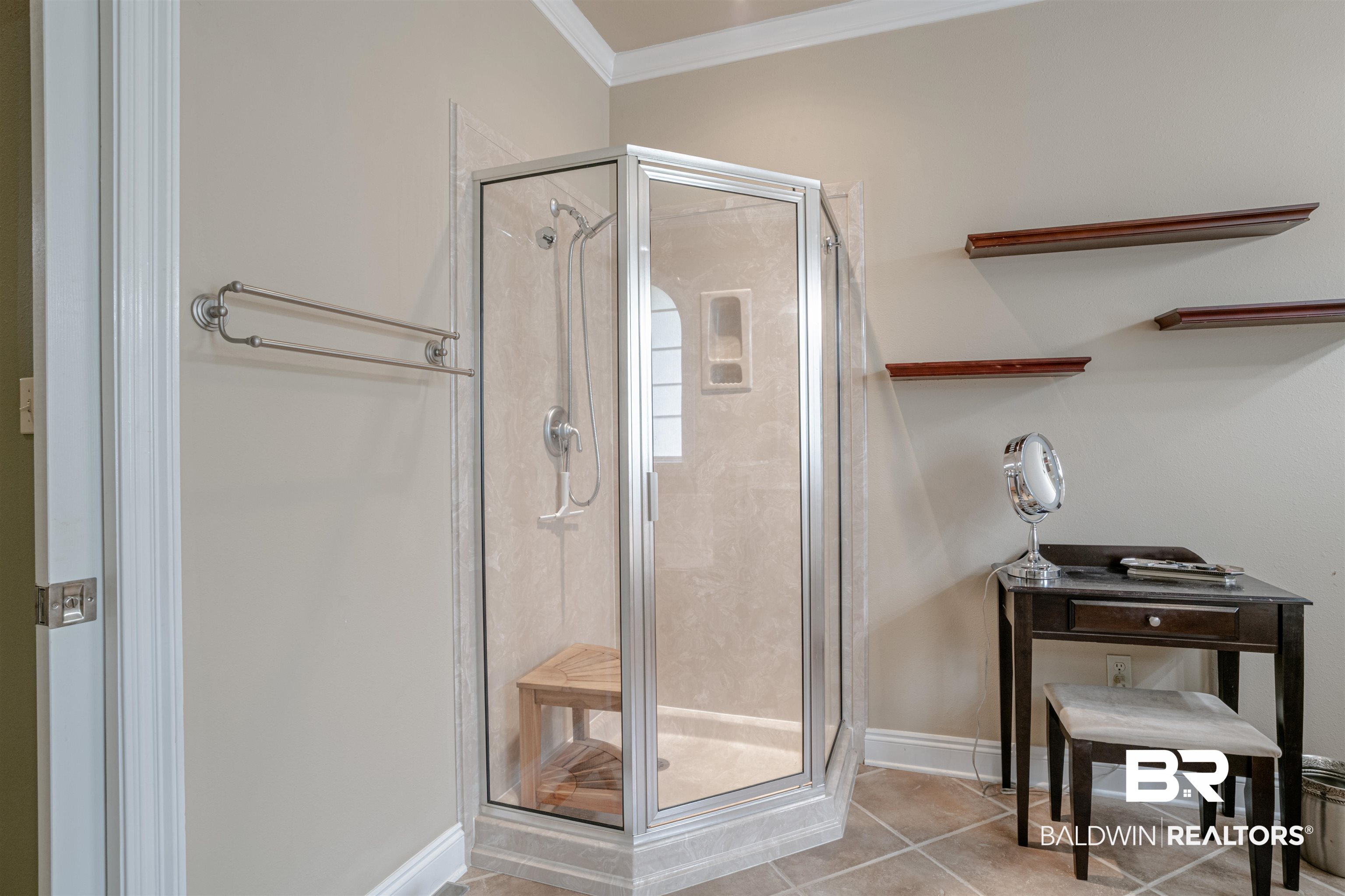 211 Savannah Circle Foley, AL 36535 - Photo 20 of 46 Primary Bathroom