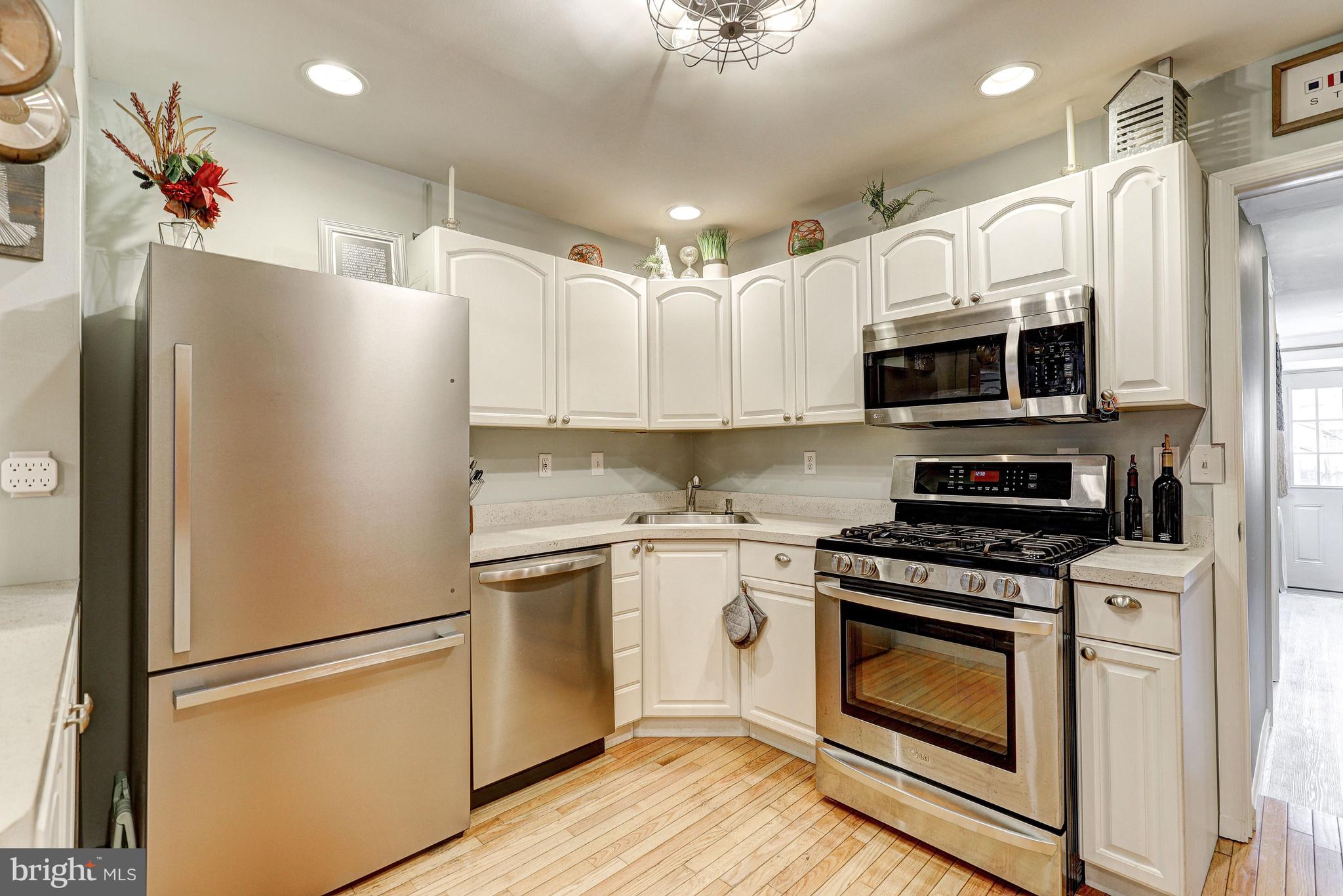 1440 Decatur Street Baltimore, MD 21230 - Photo 10 of 35 Kitchen