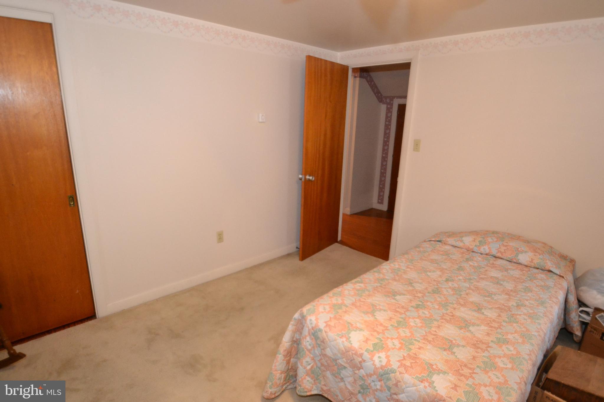 818 Linden Road Hershey, PA 17033 - Photo 17 of 28 Gallery Image 17