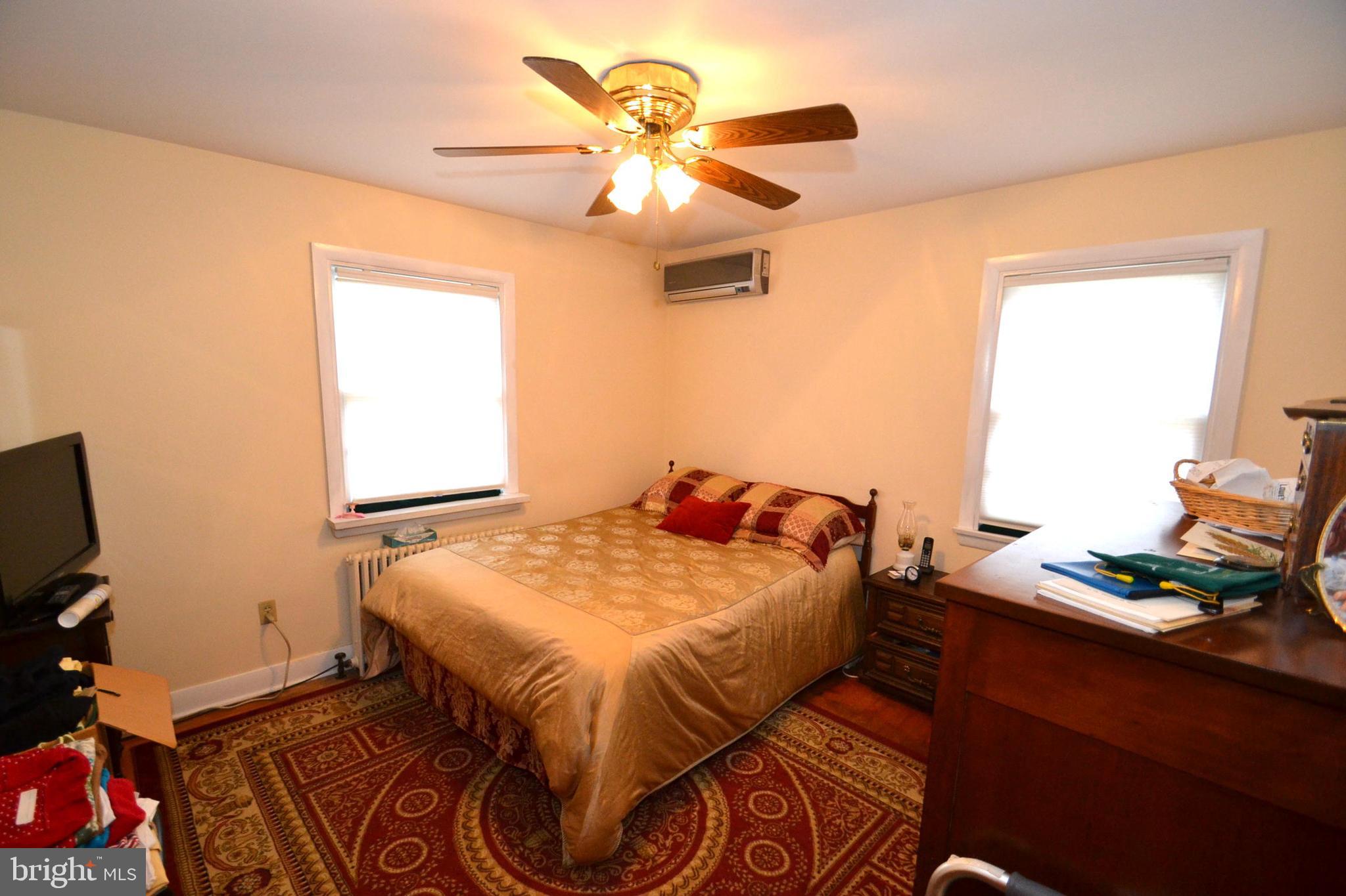 818 Linden Road Hershey, PA 17033 - Photo 10 of 28 Gallery Image 10