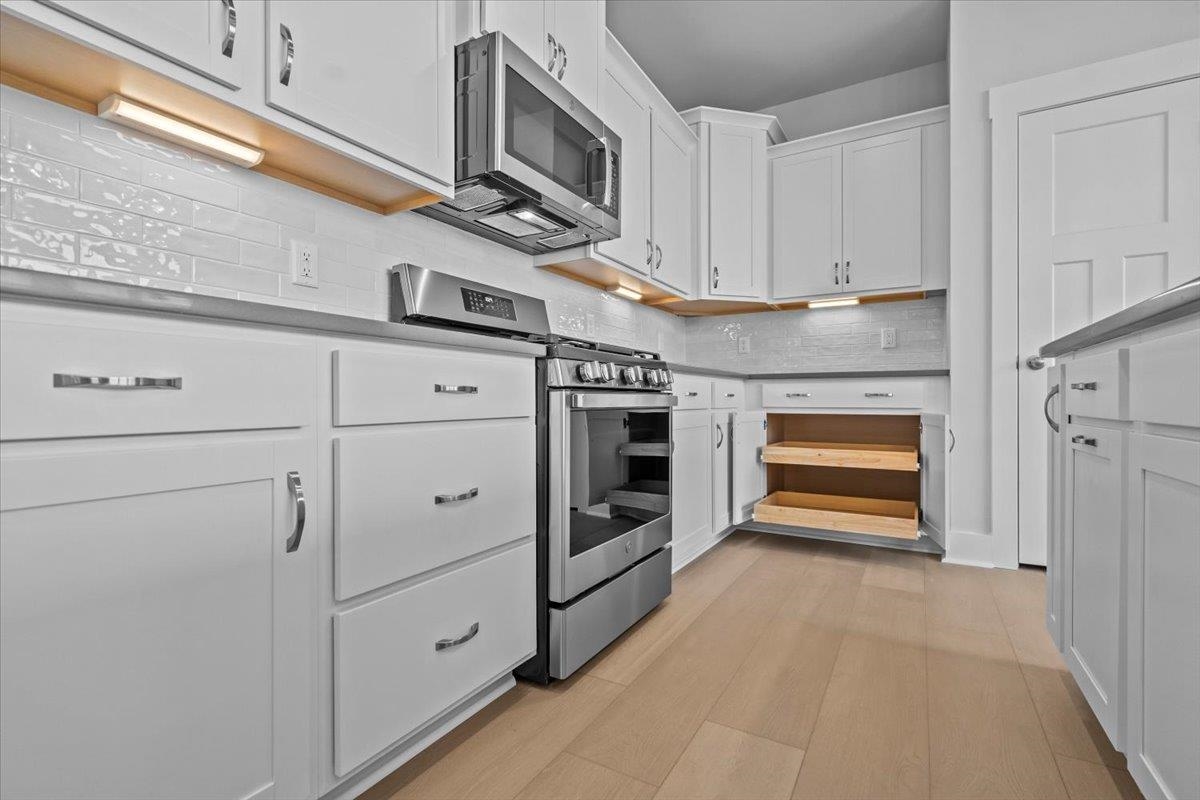 968 Diane Lane Moore, SC 29369 - Photo 8 of 36