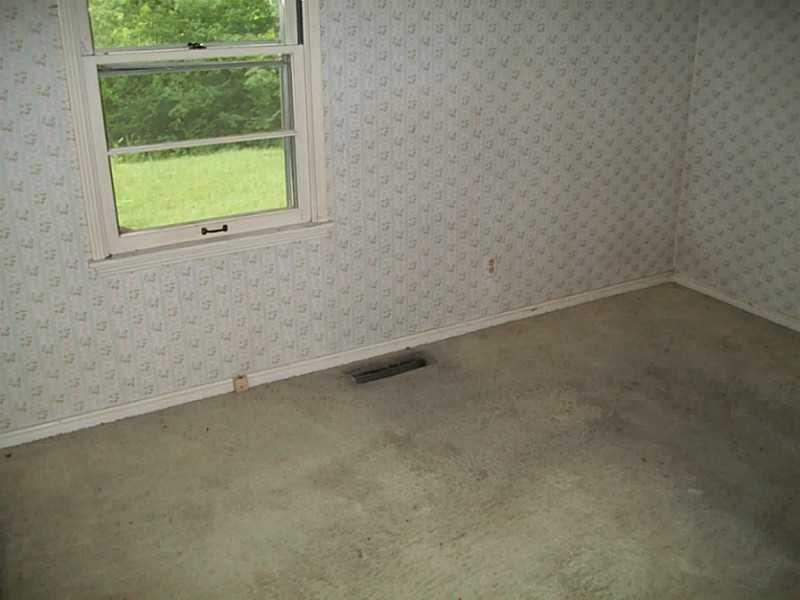 4208 East National Road Springfield, OH 45505 - Photo 7 of 7