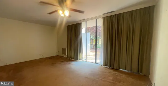 $170,000 | 794 Quince Orchard Boulevard, Unit T1, Gaithersburg, MD 20878