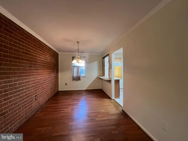 $170,000 | 794 Quince Orchard Boulevard, Unit T1, Gaithersburg, MD 20878