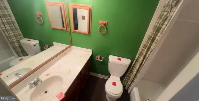 $170,000 | 794 Quince Orchard Boulevard, Unit T1, Gaithersburg, MD 20878