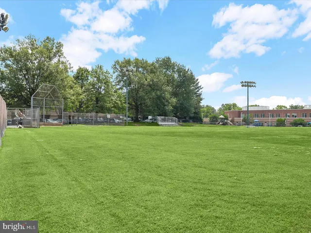 $170,000 | 794 Quince Orchard Boulevard, Unit T1, Gaithersburg, MD 20878