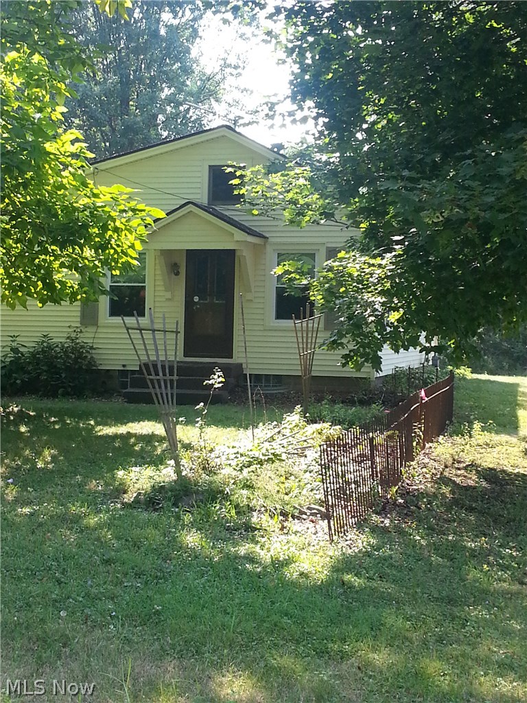 3407 Jaeger Road Lorain, OH 44053 - Photo 2 of 21 Gallery Image 2