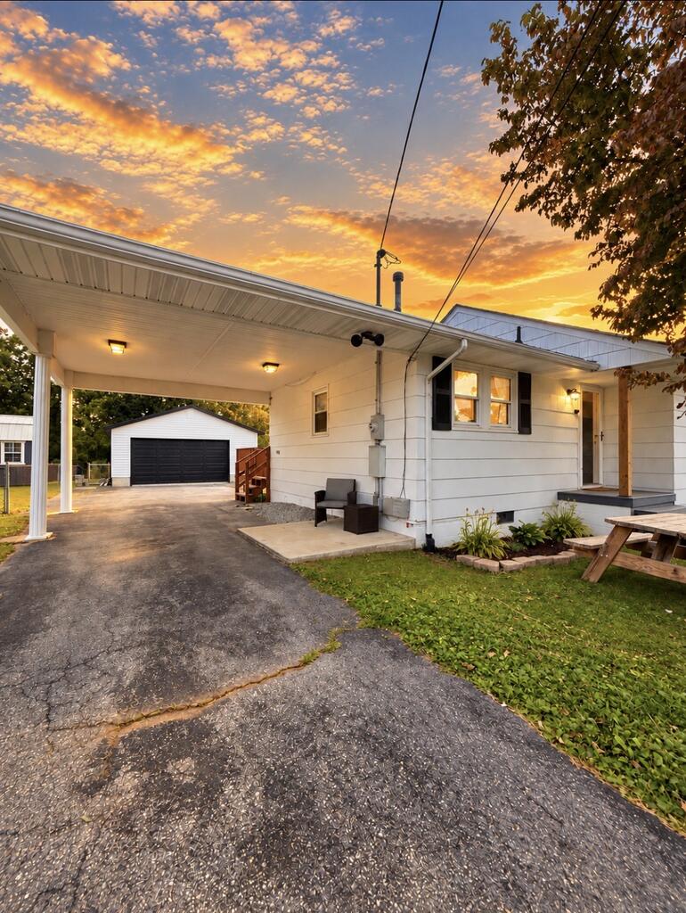 405 Teel Road Beckley, WV 25801 - Photo 2 of 20 Gallery Image 2