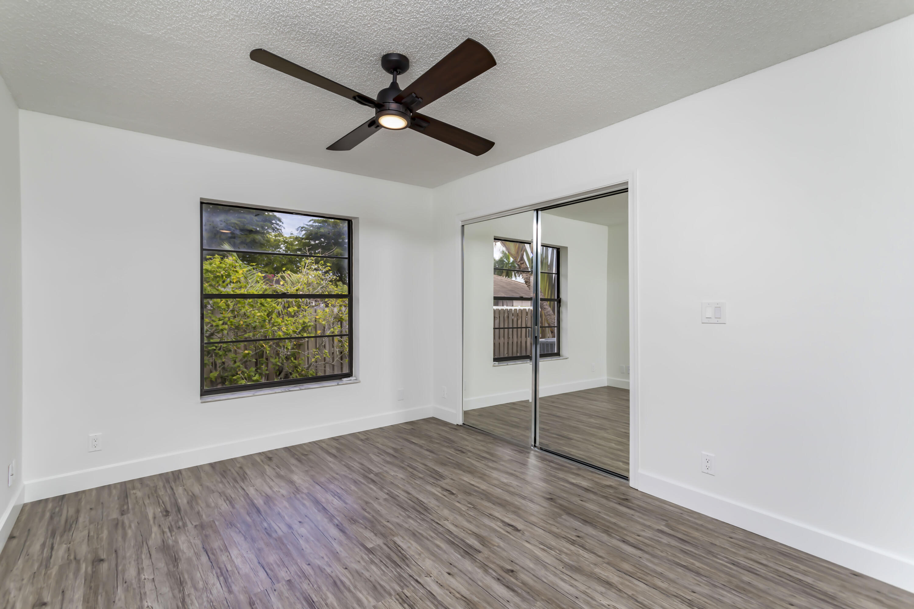 22455 Ensenada Way Boca Raton, FL 33433 - Photo 18 of 54 08