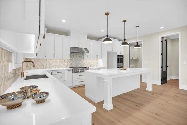 $1,080,000 | 2709 East Castlerock Drive, Urbana, IL 61802