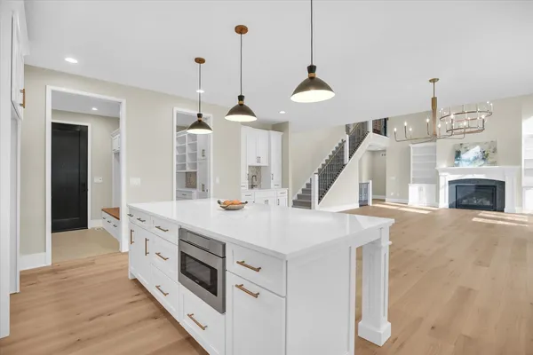 $1,080,000 | 2709 East Castlerock Drive, Urbana, IL 61802