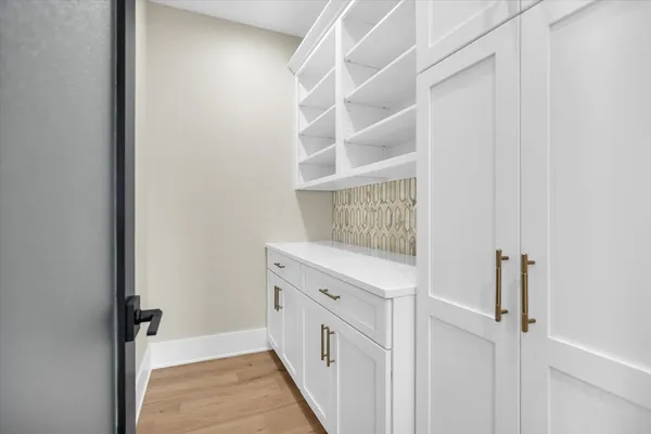 $1,080,000 | 2709 East Castlerock Drive, Urbana, IL 61802