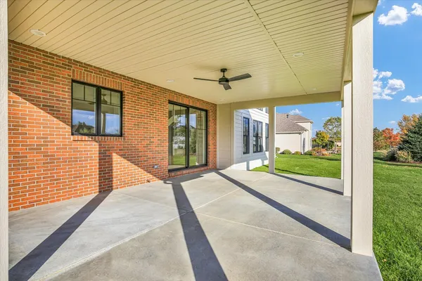 $1,080,000 | 2709 East Castlerock Drive, Urbana, IL 61802