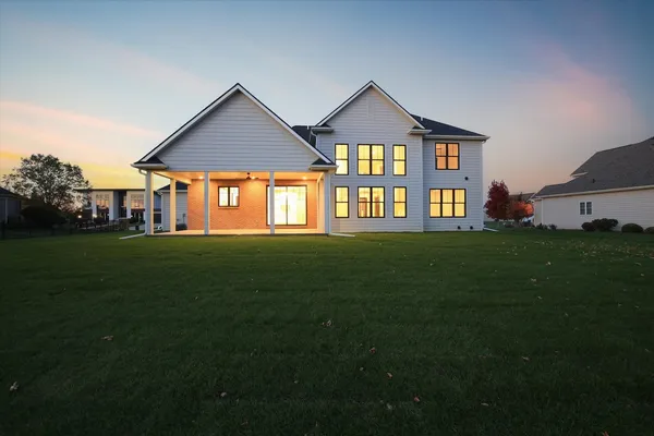 $1,080,000 | 2709 East Castlerock Drive, Urbana, IL 61802