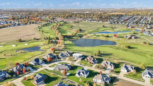 $1,080,000 | 2709 East Castlerock Drive, Urbana, IL 61802