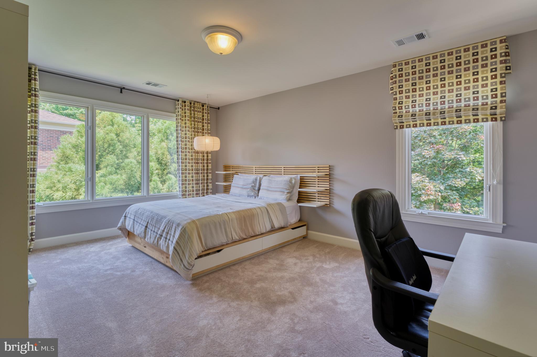 11098 Whitstone Place Reston, VA 20194 - Photo 38 of 76 Bedroom #4