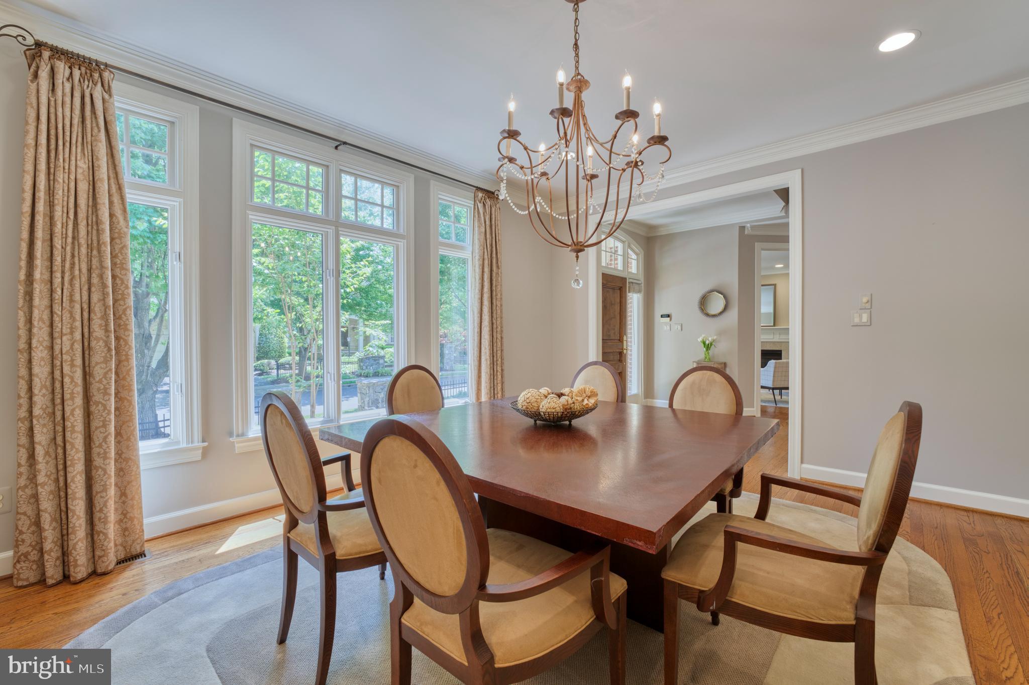 11098 Whitstone Place Reston, VA 20194 - Photo 4 of 76 Dining Room