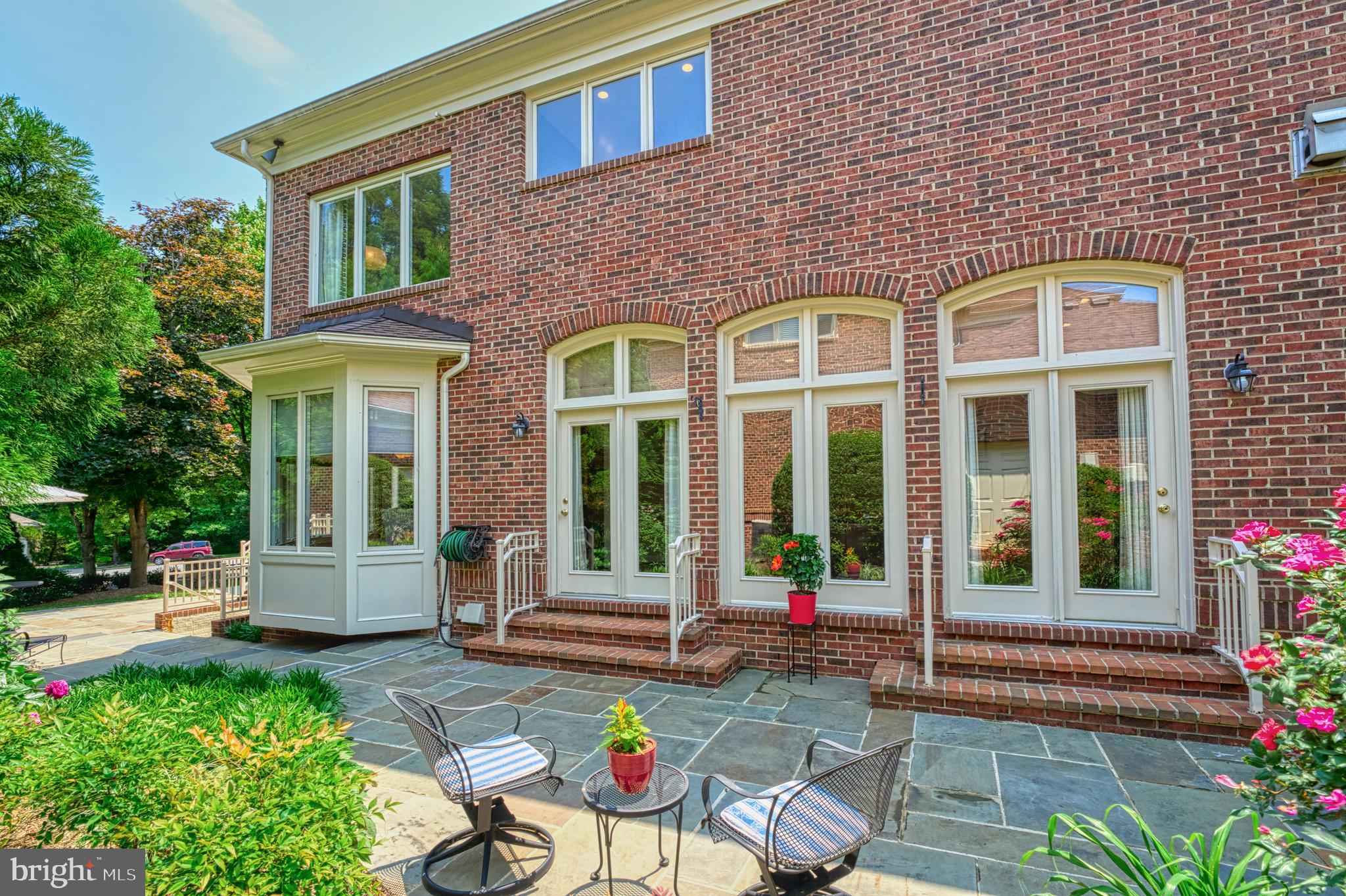 11098 Whitstone Place Reston, VA 20194 - Photo 60 of 76 Walkout Patio