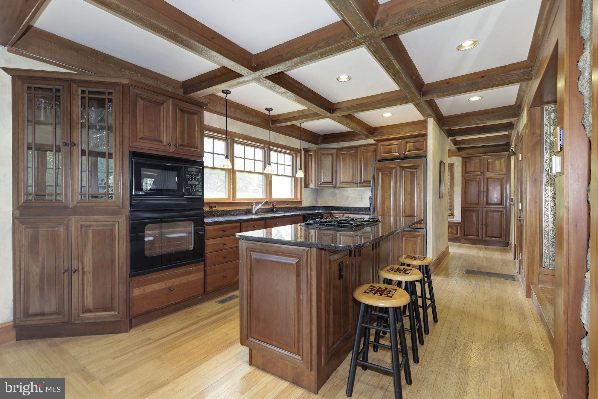 102 Riverside Drive Cambridge, MD 21613 - Photo 11 of 30 Kitchen