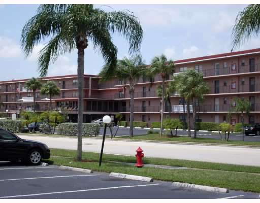 9273 Southwest 8th Street, Unit 306B Boca Raton, FL 33428 - Photo 5 of 9 Additional Photo