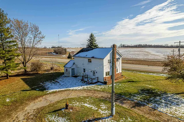 $225,000 | W7880 Highway 11, Browntown, WI 53522