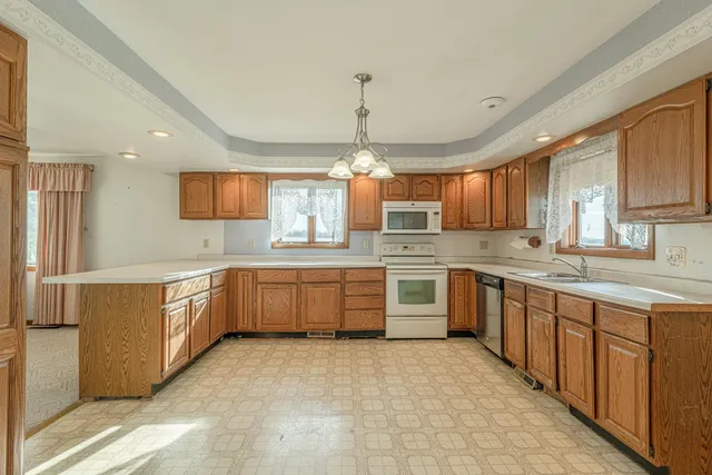 $225,000 | W7880 Highway 11, Browntown, WI 53522