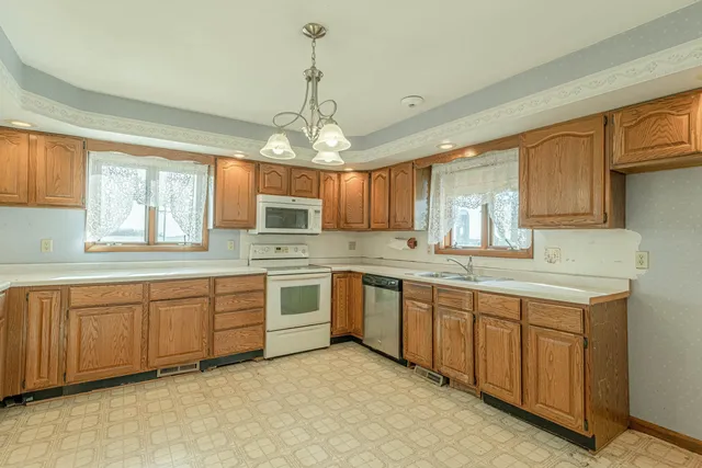 $225,000 | W7880 Highway 11, Browntown, WI 53522