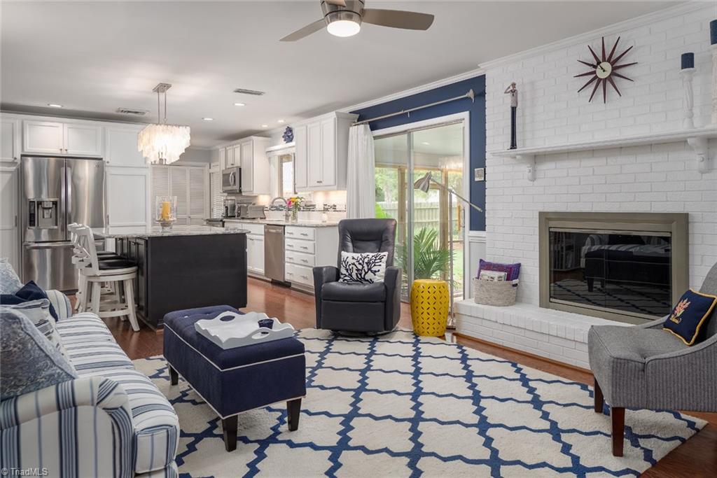 405 Guilford Road Jamestown, NC 27282 - Photo 14 of 30 Gallery Image 14