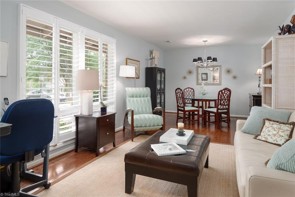 405 Guilford Road Jamestown, NC 27282 - Photo 5 of 30 Gallery Image 5