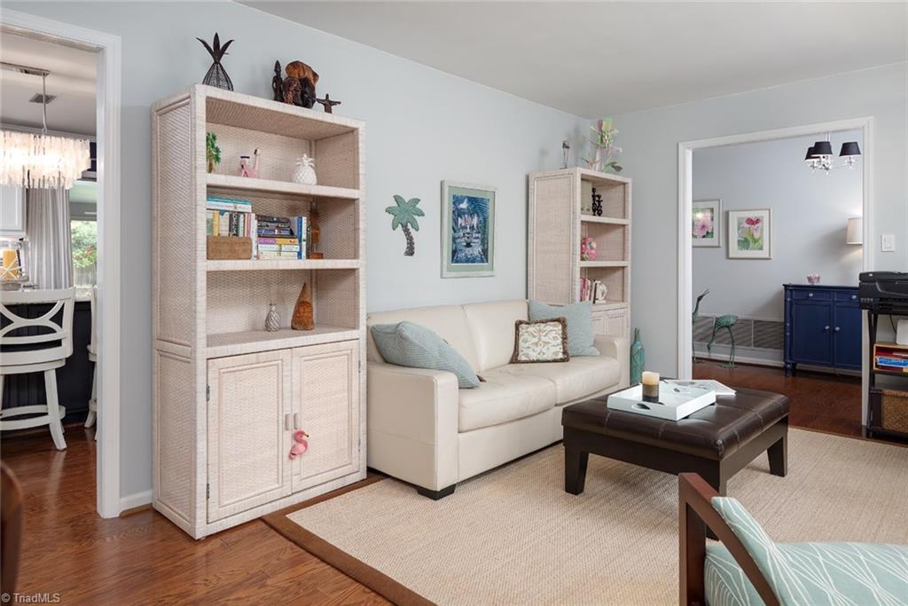 405 Guilford Road Jamestown, NC 27282 - Photo 6 of 30 Gallery Image 6