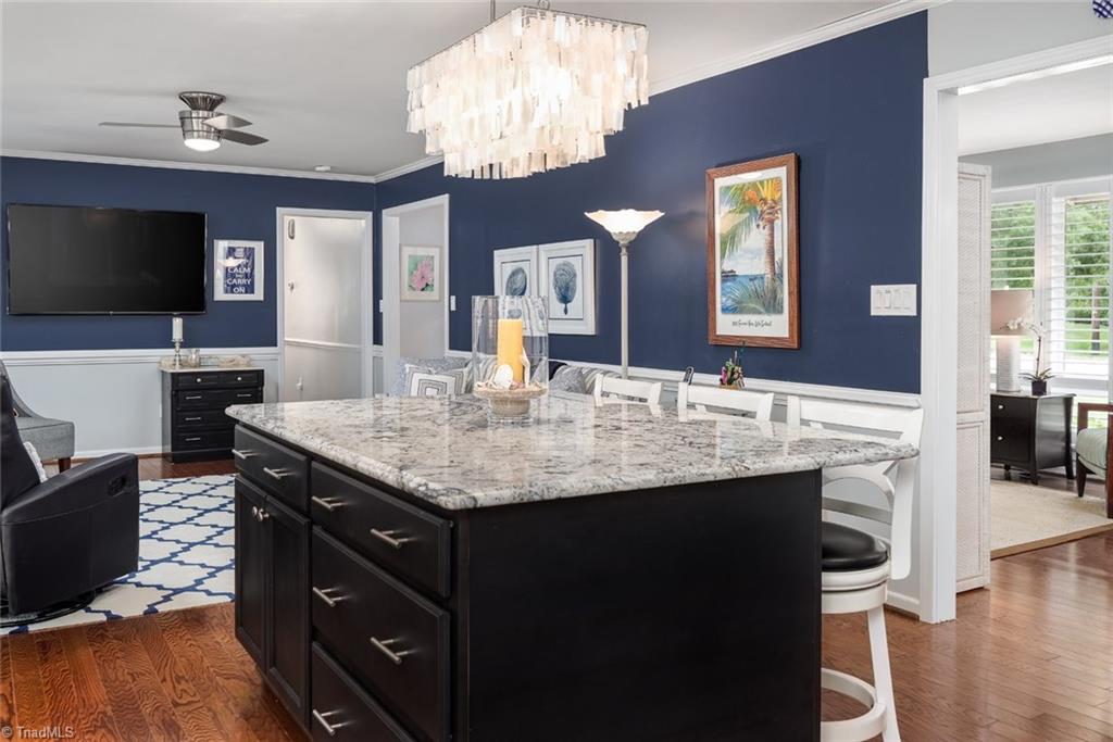 405 Guilford Road Jamestown, NC 27282 - Photo 10 of 30 Gallery Image 10