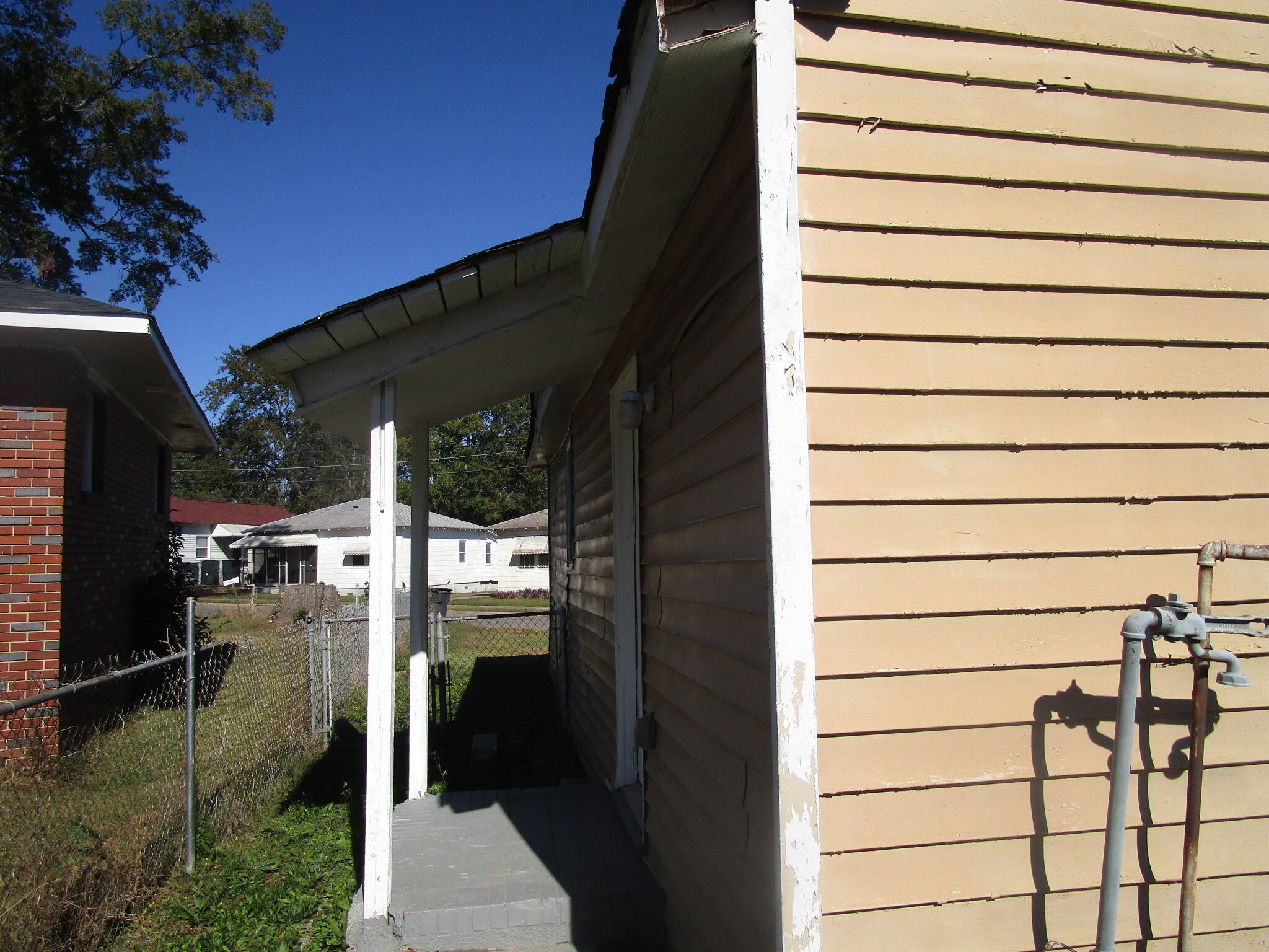 1918 Division Street Augusta, GA 30904 - Photo 16 of 26 UNIT 1 BACK