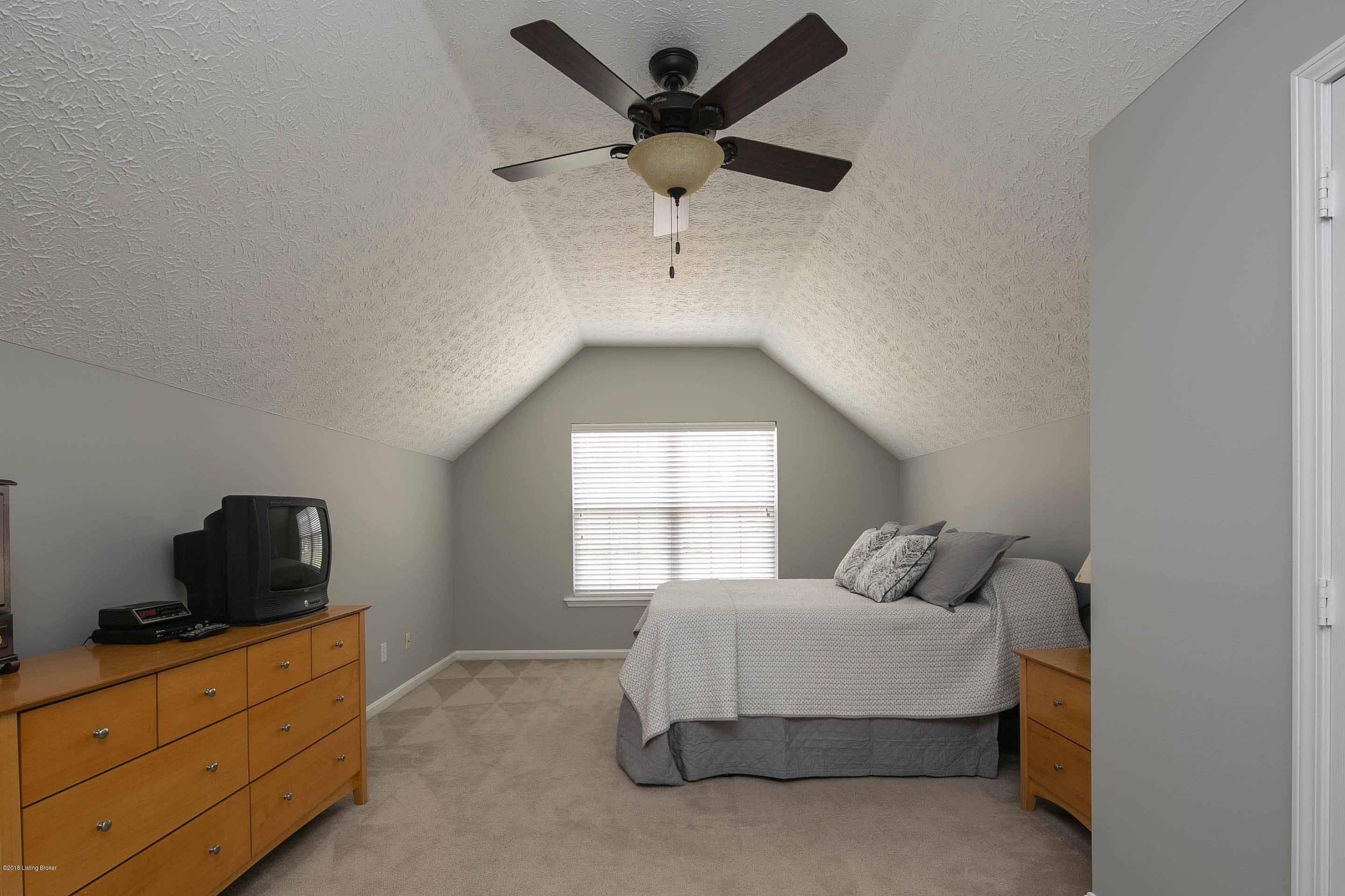 11010 St Rene Road Louisville, KY 40299 - Photo 34 of 43 34